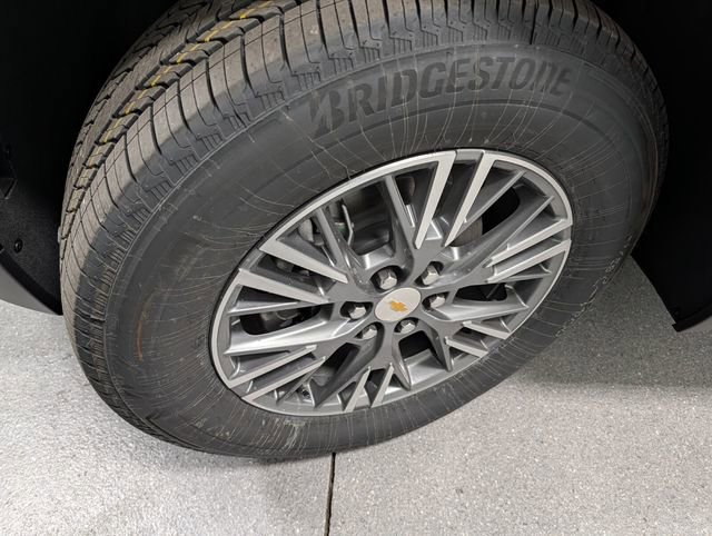 New 2026 Chevrolet Traverse LT image 9