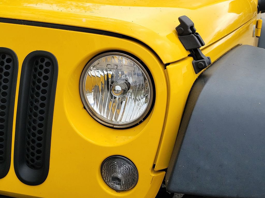 Used 2015 Jeep Wrangler Sport w/ Quick Order Package 24S image 2