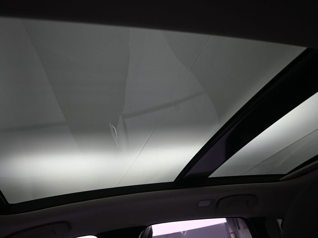 Used 2019 INFINITI QX50 Essential w/ Premium Audio Package image 43