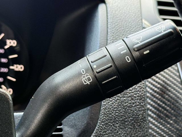 Used 2017 Ford Explorer XLT AWD/4WD image 21