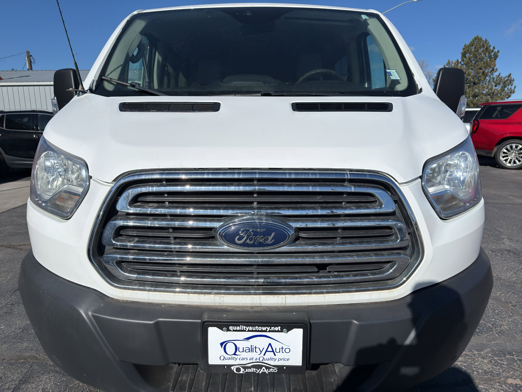 Used 2018 Ford Transit 150 XLT RWD image 3
