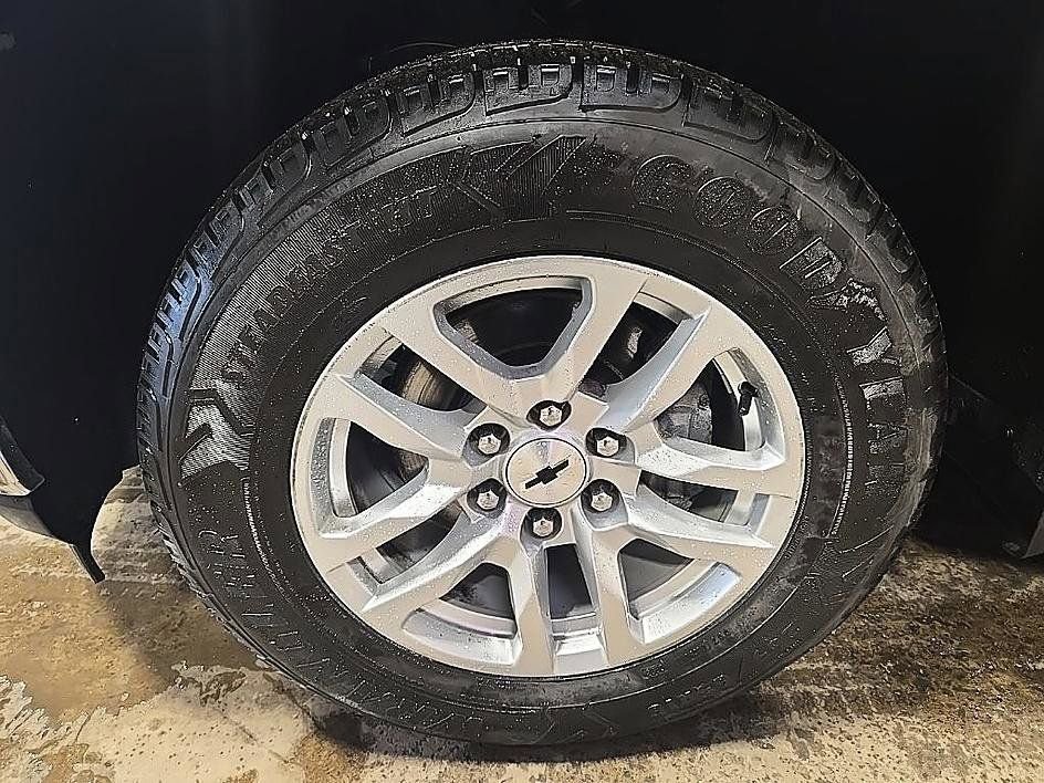 Used 2019 Chevrolet Silverado 1500 LT w/ All-Star Edition image 41