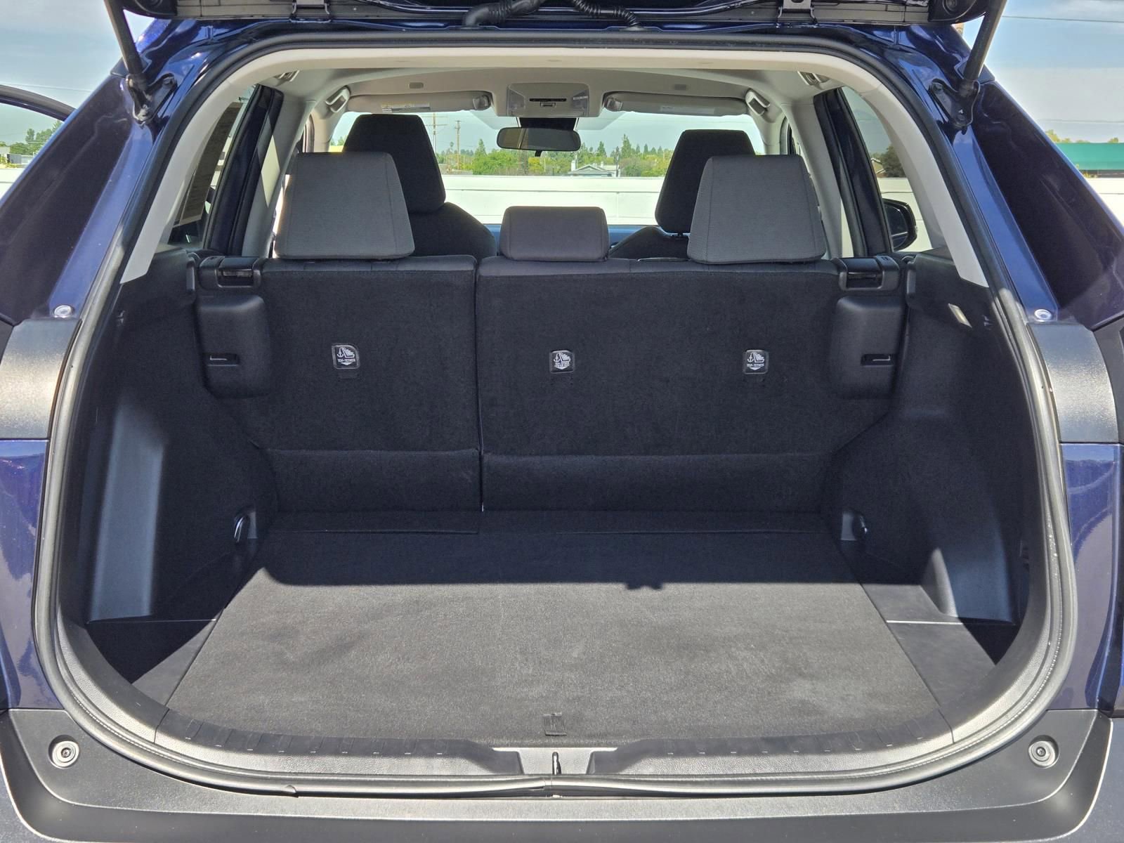 Used 2023 Toyota RAV4 XLE image 29