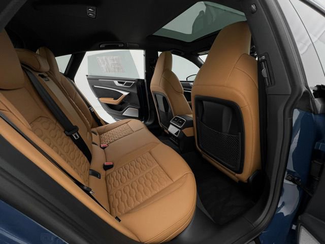 Used 2024 Audi RS 7 Performance AWD/4WD image 14
