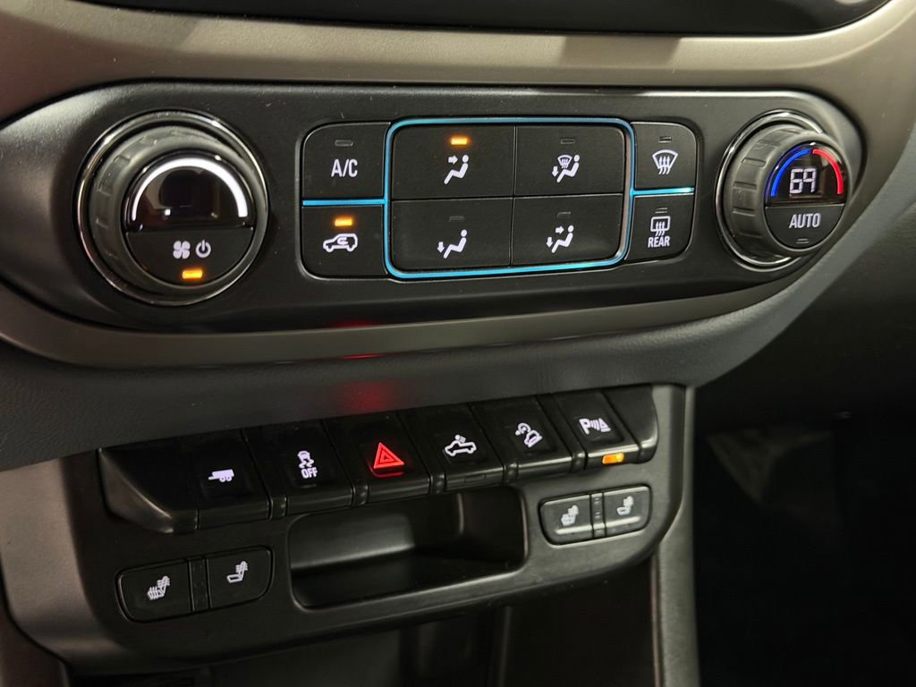 Used 2021 Chevrolet Colorado Z71 image 30