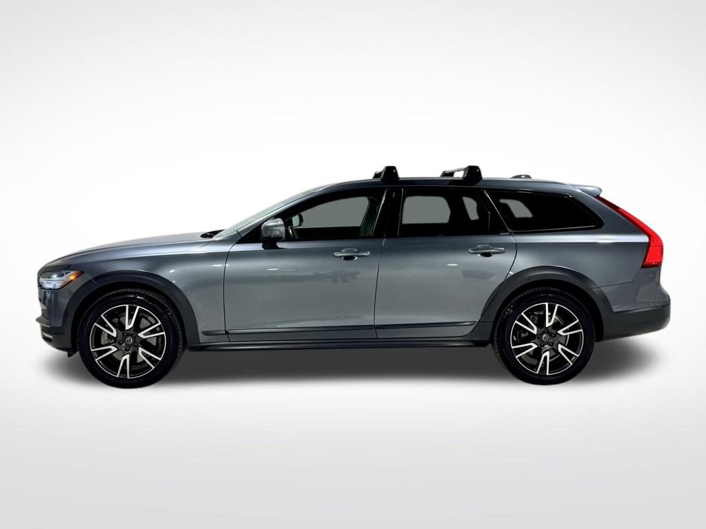 Used 2020 Volvo V90 T6 Cross Country image 7