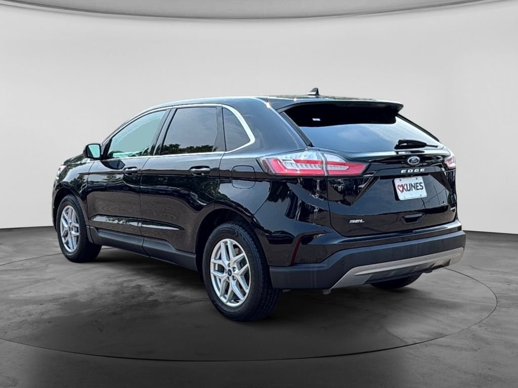 Used 2022 Ford Edge SEL AWD/4WD image 8