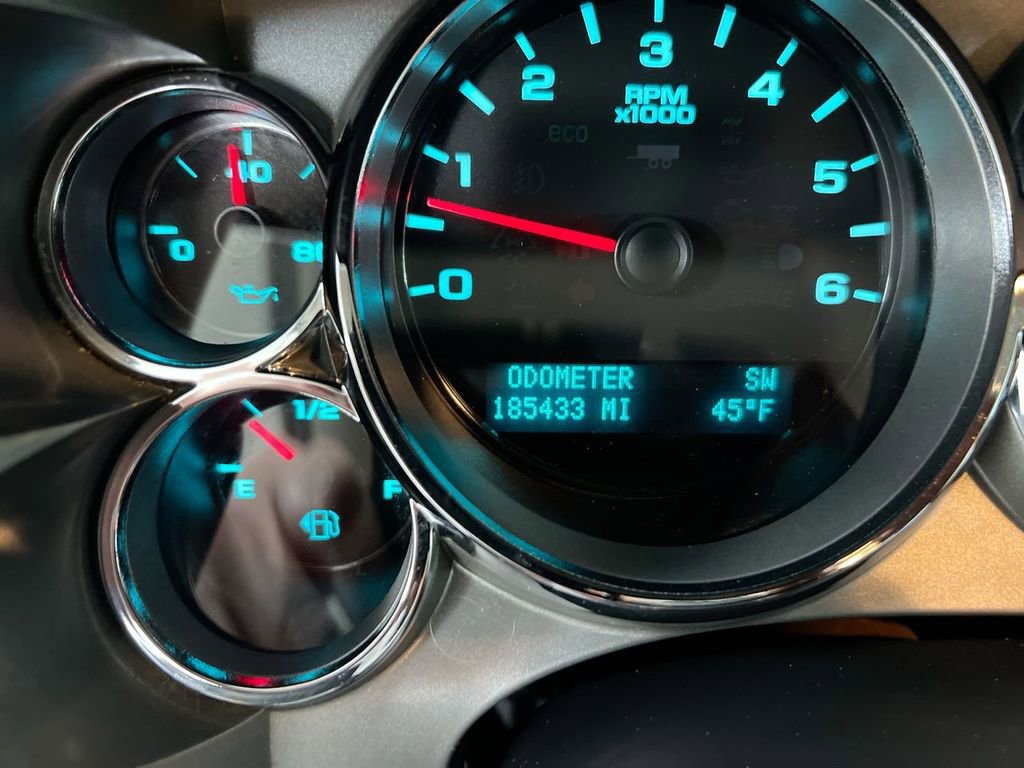 Used 2011 Chevrolet Silverado 1500 LT w/ All-Star Edition AWD/4WD image 13