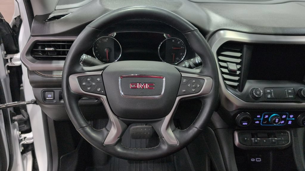 Used 2023 GMC Acadia AT4 w/ GMC Pro Grade Package AWD/4WD image 10