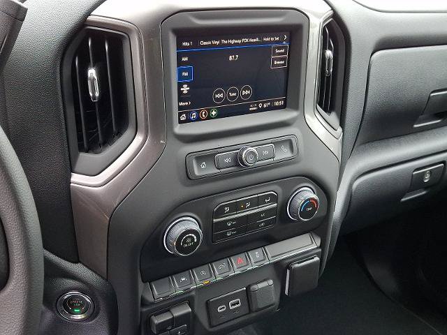 New 2026 Chevrolet Silverado 1500 Custom w/ Turbomax Blackout Package AWD/4WD image 9