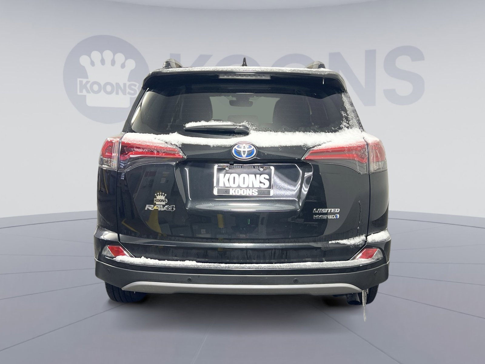 Used 2018 Toyota RAV4 Limited image 5