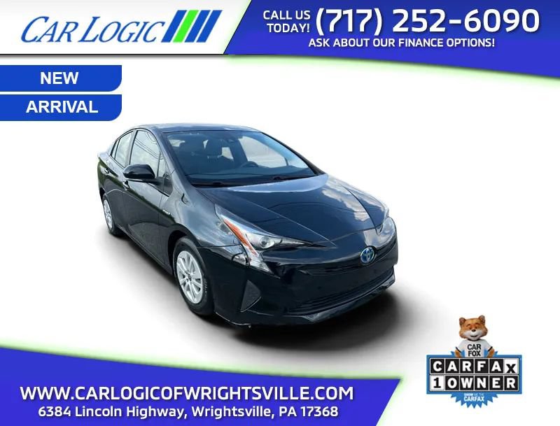 Used 2017 Toyota Prius Four FWD image 1