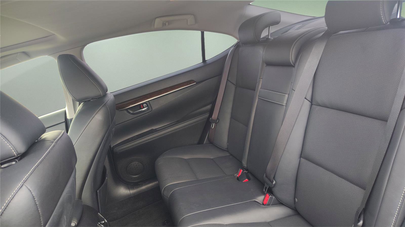 Used 2015 Lexus ES 350 image 14