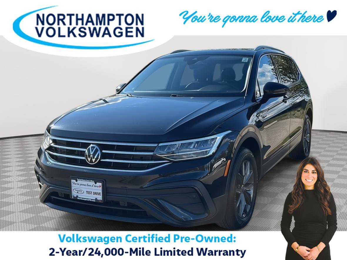 Used 2023 Volkswagen Tiguan SE AWD/4WD image 1