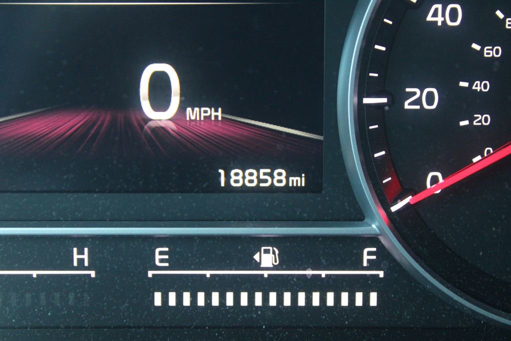 Certified 2023 Kia Sorento S image 29