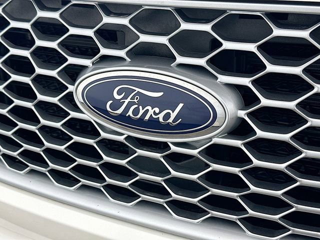 Certified 2024 Ford Edge SEL w/ Convenience Package image 30