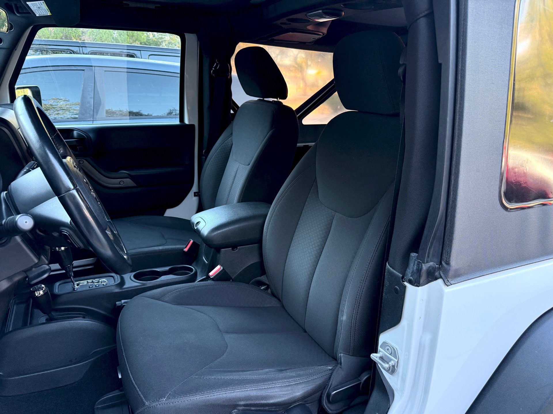 Used 2018 Jeep Wrangler Sport image 21