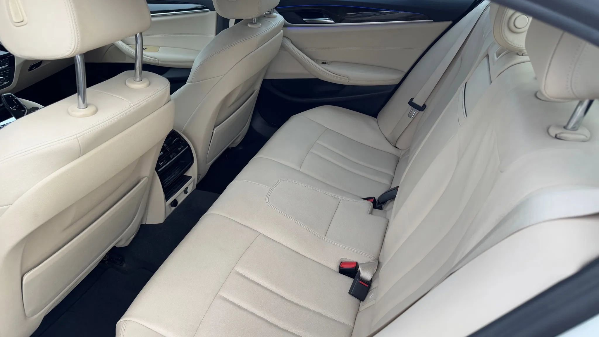 Used 2017 BMW 530i image 18