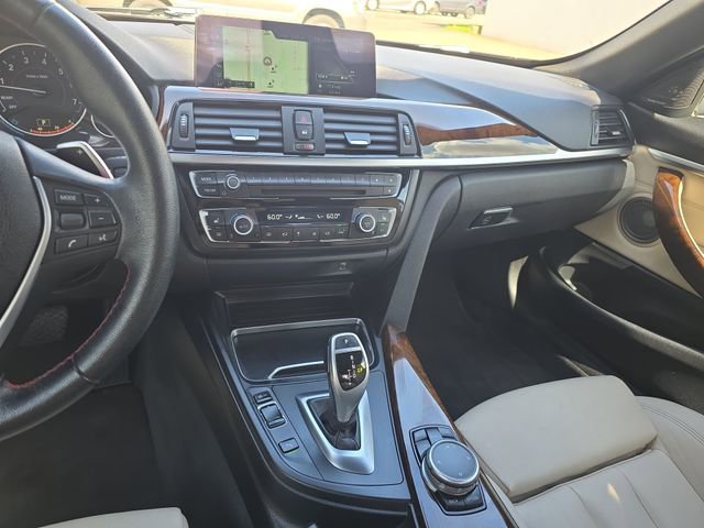 Used 2017 BMW 430i Convertible image 23