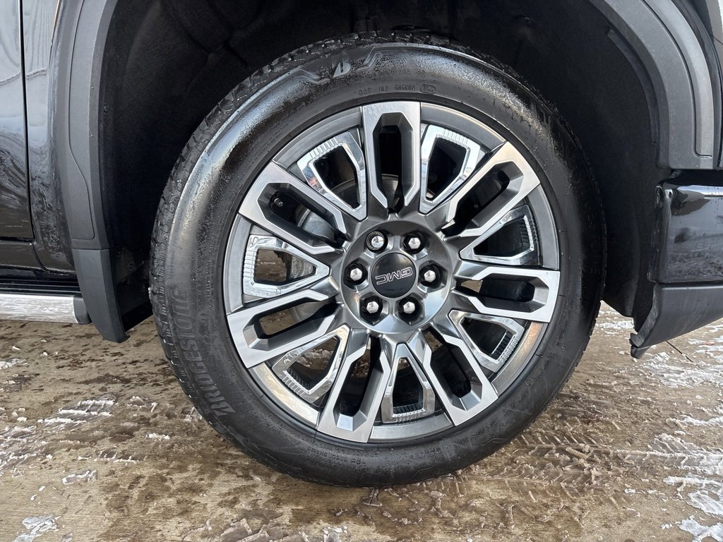 Used 2024 GMC Sierra 1500 Denali Ultimate image 42