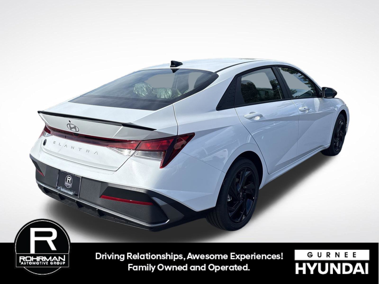 New 2026 Hyundai Elantra SEL Sport FWD image 9