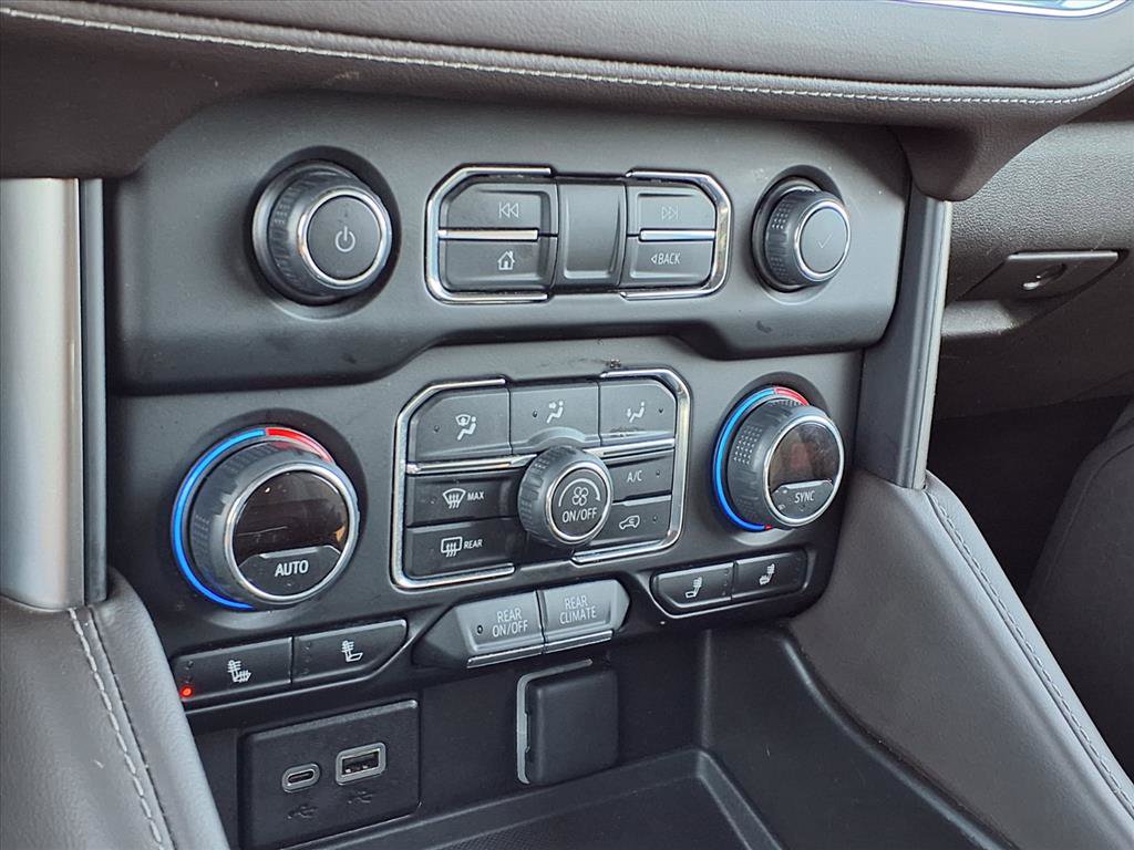 Used 2024 Chevrolet Tahoe LT image 12