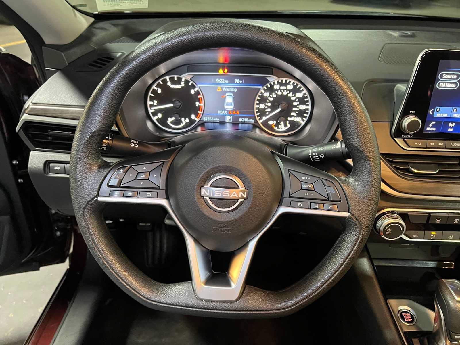 Used 2024 Nissan Altima 2.5 SV FWD image 27