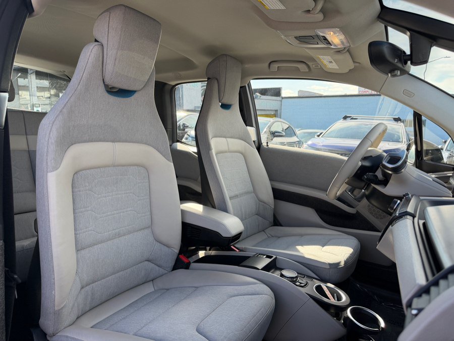 Used 2015 BMW i3 w/ Range Extender RWD image 30