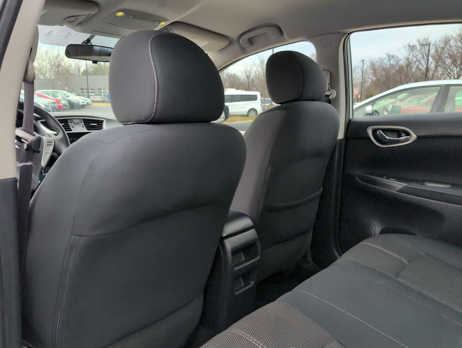 Used 2015 Nissan Sentra S image 18