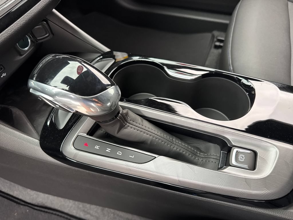 New 2026 Buick Envista Sport Touring w/ Convenience I Package FWD image 18
