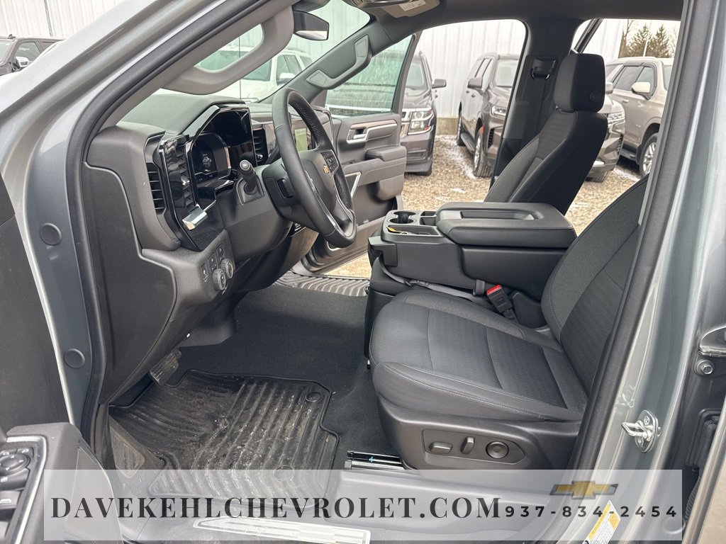 Used 2025 Chevrolet Silverado 1500 LT image 23