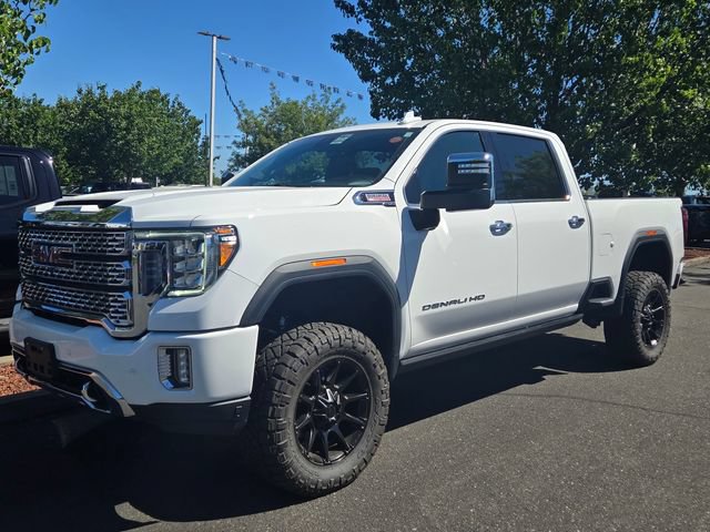 Used 2022 GMC Sierra 3500 Denali w/ Denali Ultimate Package AWD/4WD image 8
