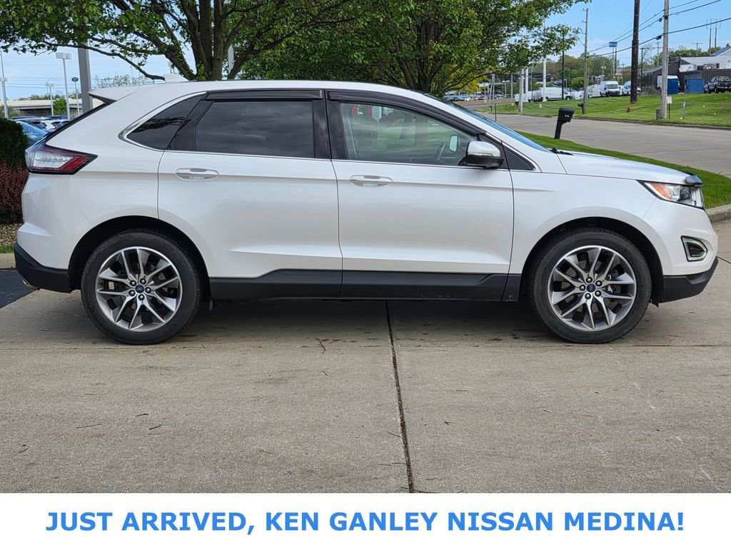 Used 2016 Ford Edge Titanium w/ Technology Package AWD/4WD image 2