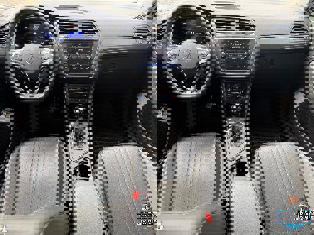 Used 2022 Volkswagen Tiguan SE image 27