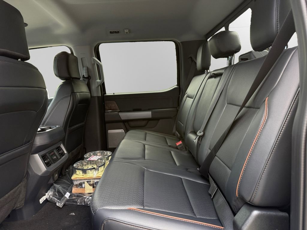 New 2026 Ford F250 Lariat w/ Lariat Ultimate Package AWD/4WD image 13