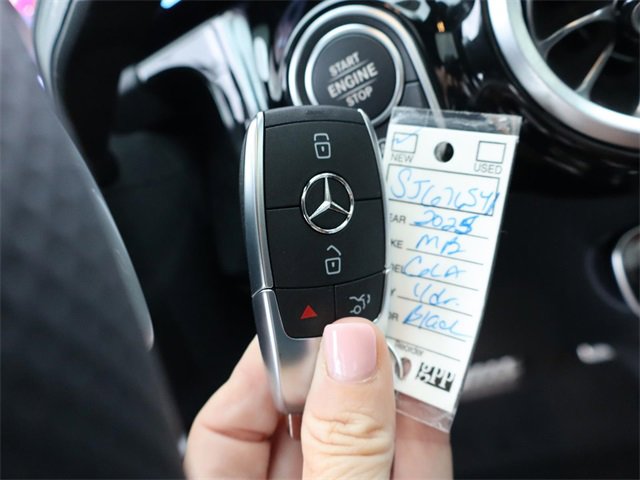 New 2025 Mercedes-Benz GLA 250 image 10