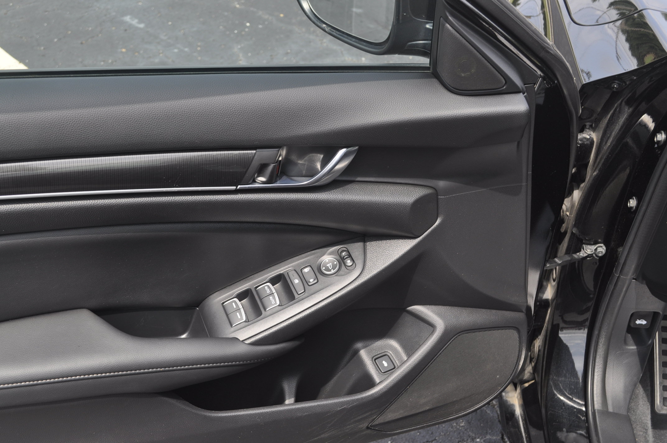Certified 2022 Honda Accord Sport image 16