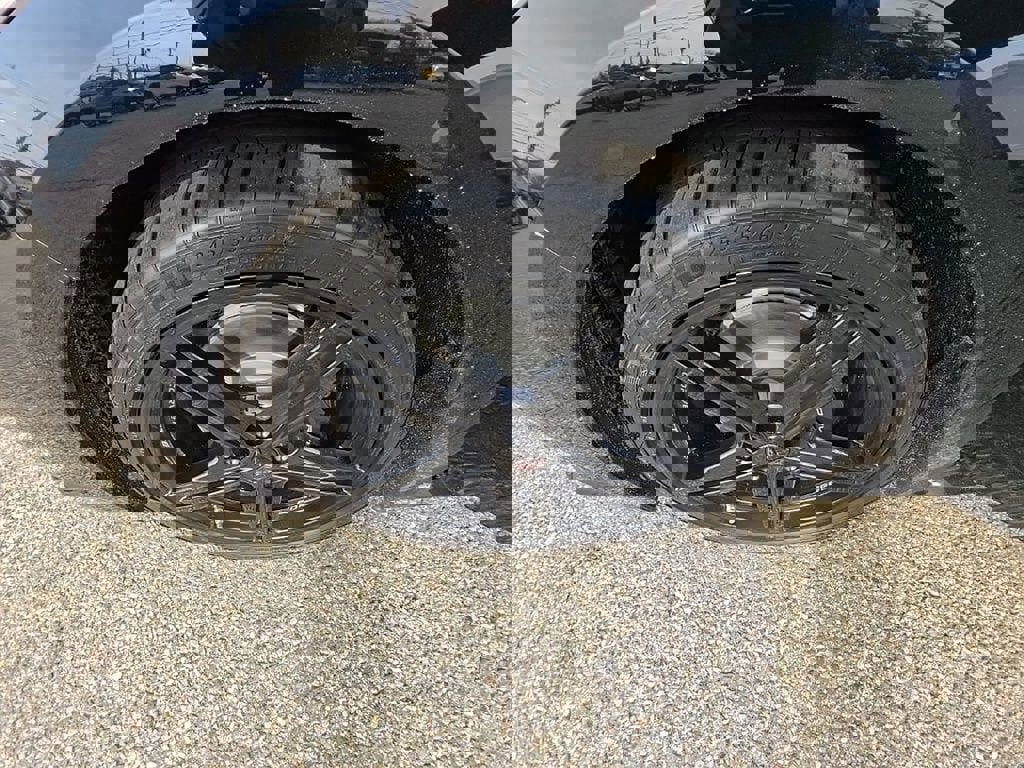 Used 2026 Chevrolet Corvette Stingray Coupe w/ 1LT image 30