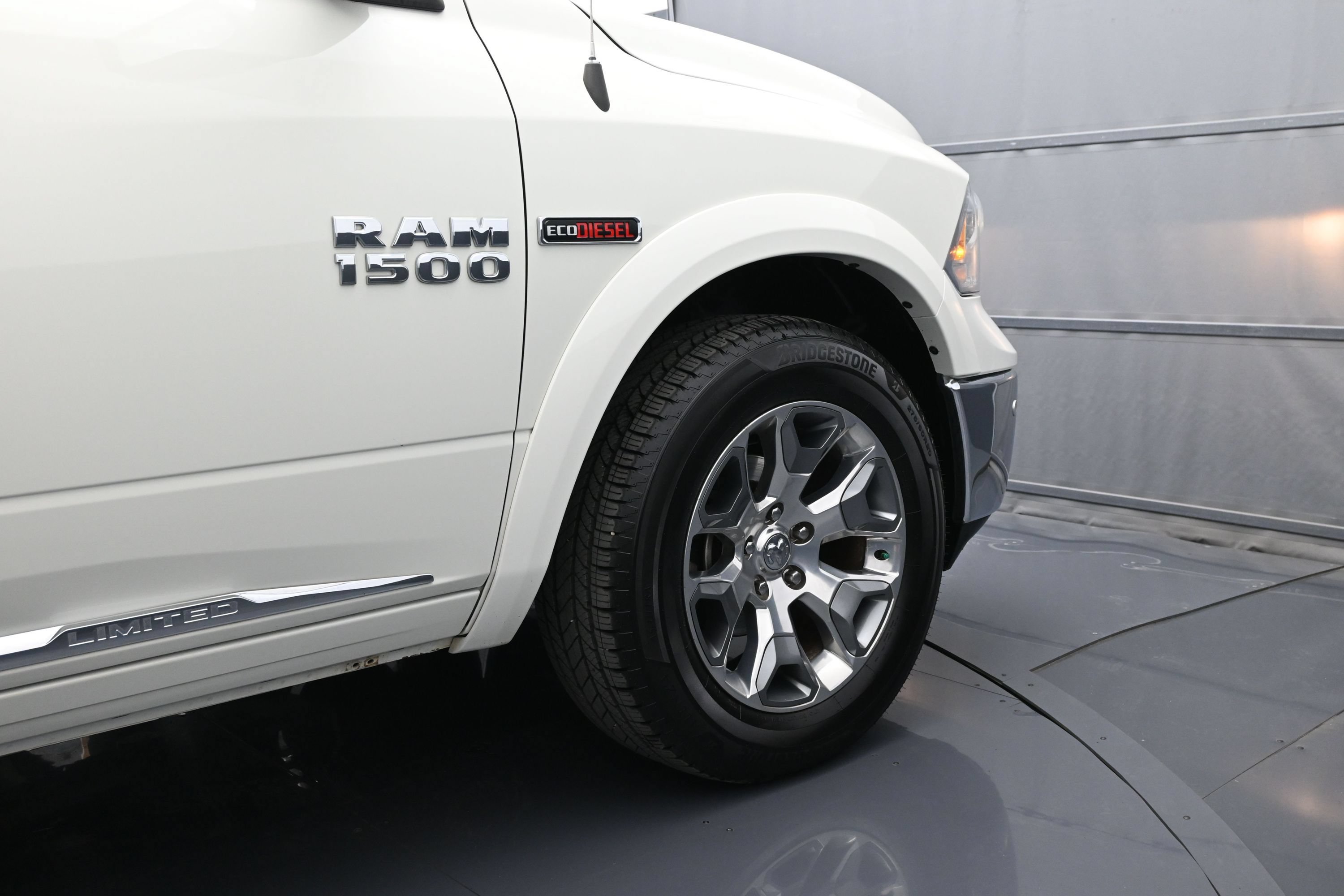 Used 2018 RAM 1500 Limited AWD/4WD image 48