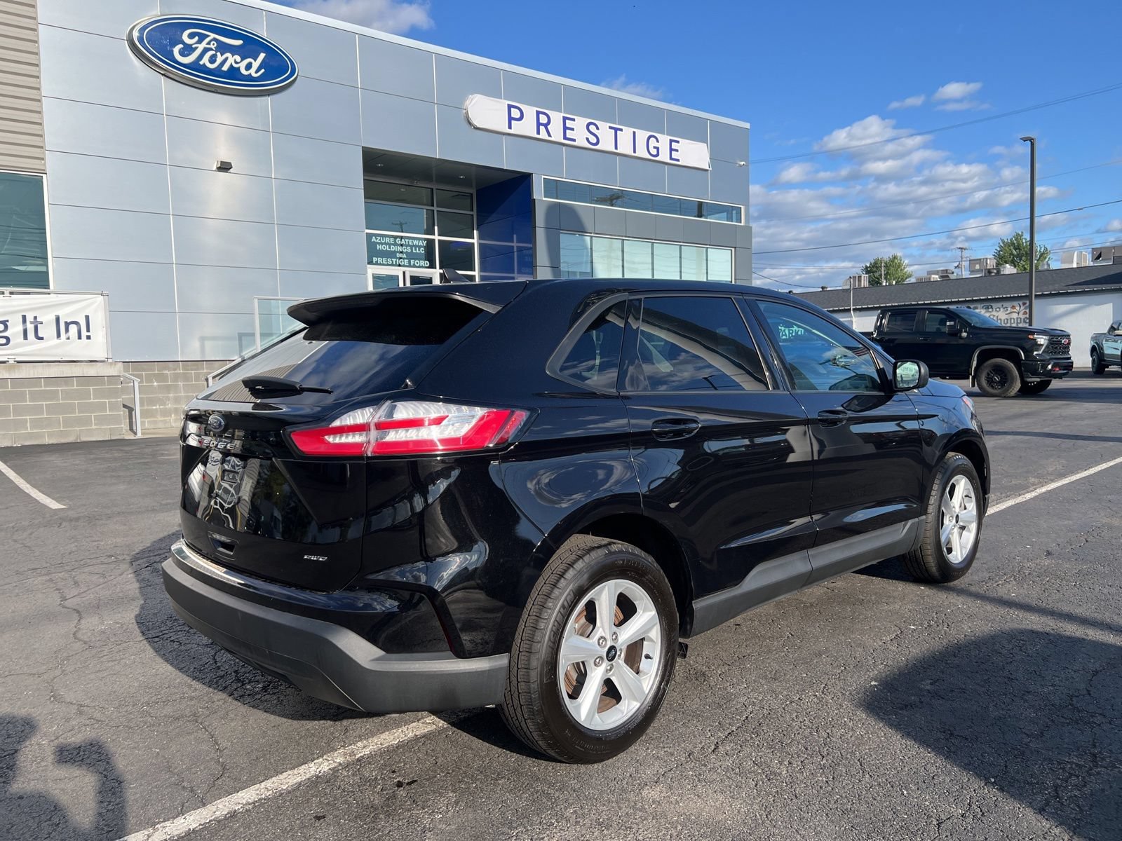 Used 2024 Ford Edge SE AWD/4WD image 9