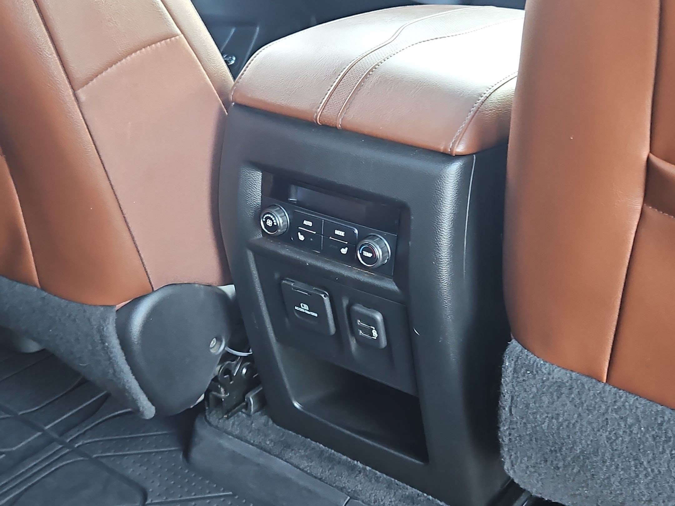 Certified 2019 Chevrolet Traverse High Country w/ LPO, Floor Liner Package AWD/4WD image 30