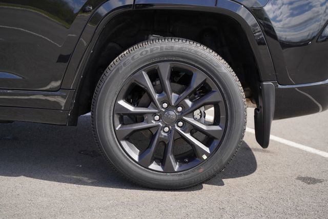 New 2026 Jeep Grand Cherokee Limited image 41