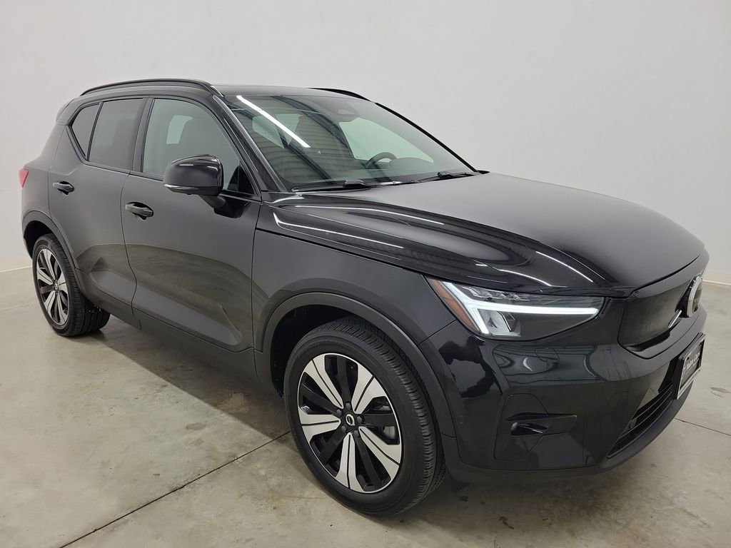 Certified 2023 Volvo XC40 Recharge Plus w/ Protection Package Premier image 4