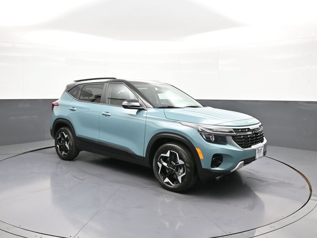 Certified 2025 Kia Seltos S AWD/4WD image 4