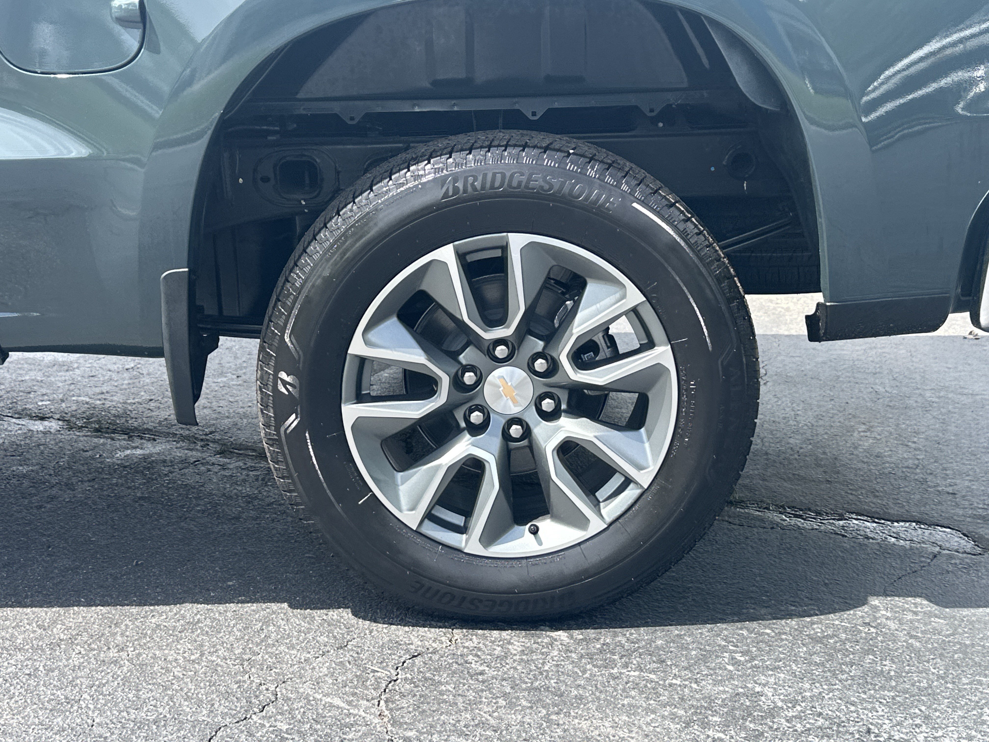 Certified 2026 Chevrolet Silverado 1500 LT RWD image 18