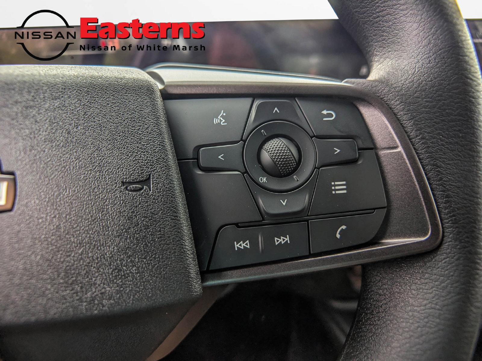 New 2027 Nissan Sentra SV w/ Floor Mat Package FWD image 17