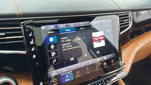 Used 2023 Jeep Grand Wagoneer L Series III w/ Rear Seat Video Group 1 image 20