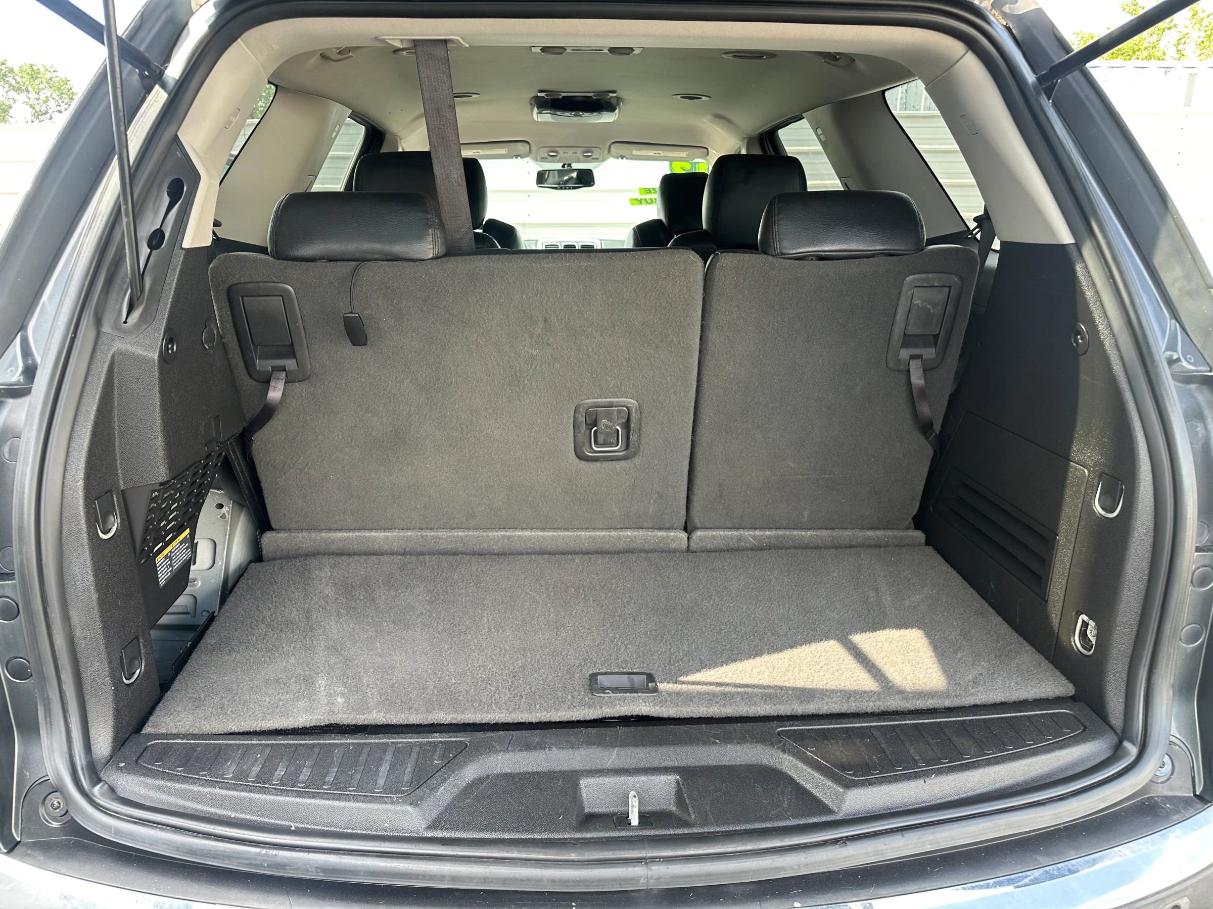 Used 2012 GMC Acadia SLE w/ LPO, 'HIT The Road' Package image 13