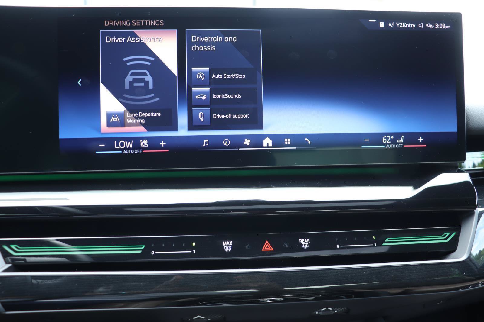 Used 2026 BMW 530i RWD image 34