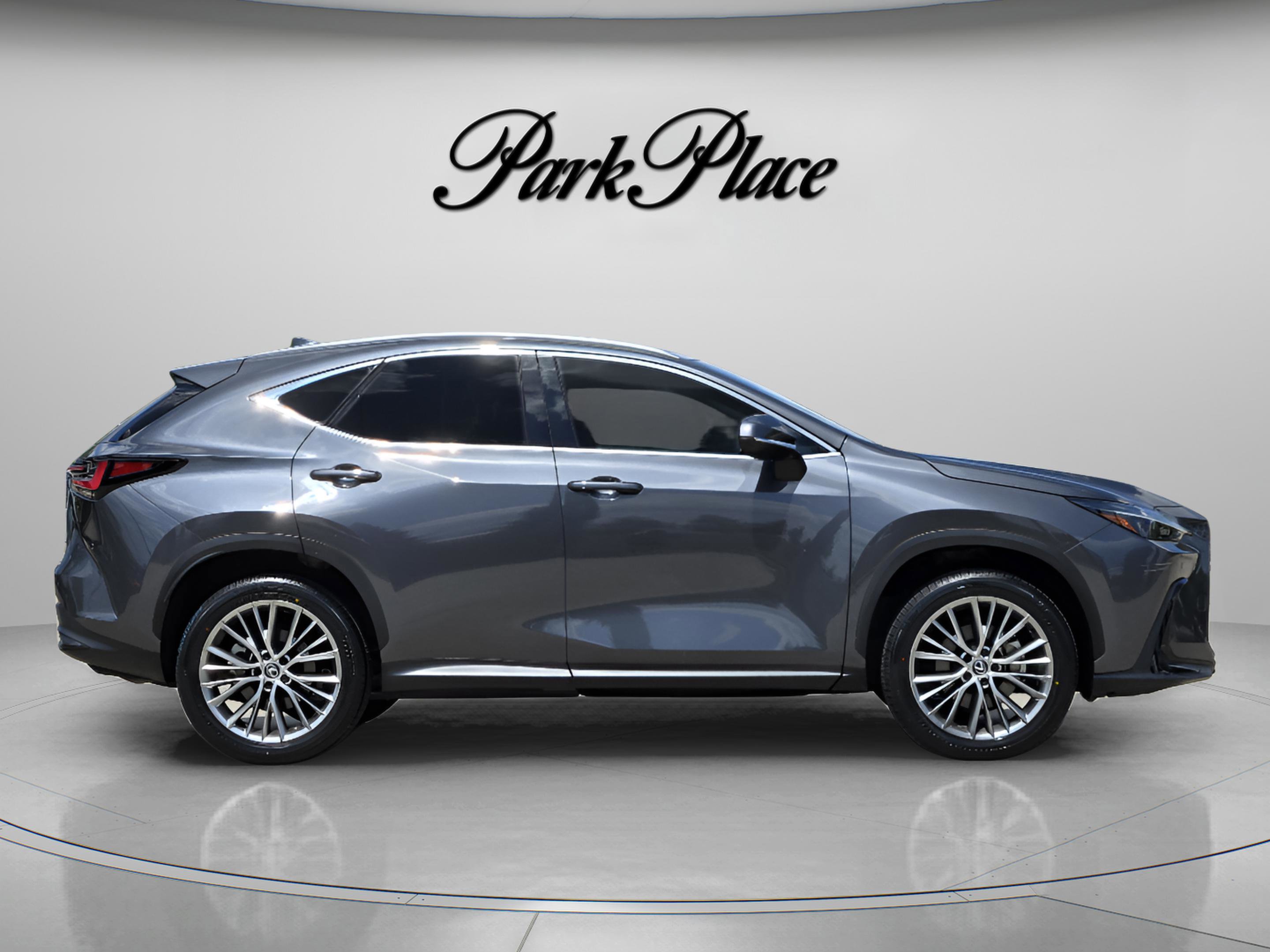Used 2025 Lexus NX 350 AWD w/ Accessory Package (2T) image 6